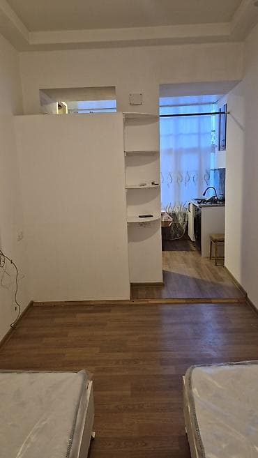 İÇERI ŞEHER Metrosuna 3 deqiqeliy mesafede tezebey Hamamin Yaninda 1 — 9