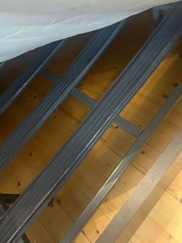 yataq dəstləri: İkinəfərlik çarpayı, Dolab — 6