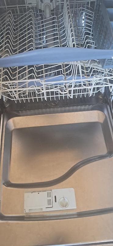 tap az ariston: Qabyuyan maşın Ariston, Tam qabaritli (60 sm.), Ayrıca dayanan — 4