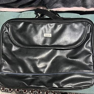 bts çanta: Toshiba Satellite C660D-2010 noutbuk dəsti Xüsusiyyətlər: - Ekran — 4