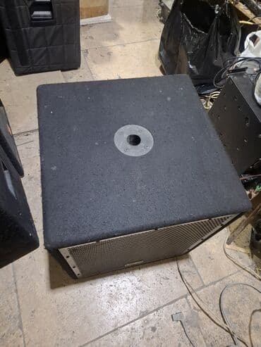 Усилители: Колонка, Тип - Сабвуфер, цвет - Черный — 4