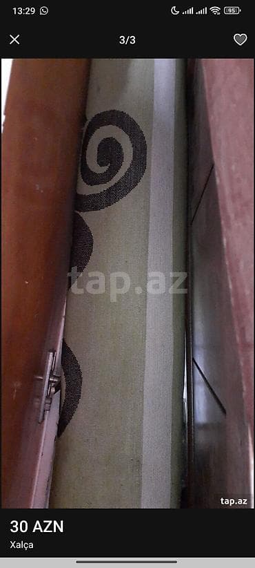 Ламинат: Xalça - Rəng: açıq yaşıl fon üzərində qara naxışlar (spiral və yarpaq — 1