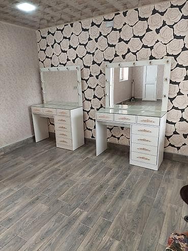 ofis ucun stul: Yeni, Açılmayan, Şüşə, Dördbucaq masa — 2