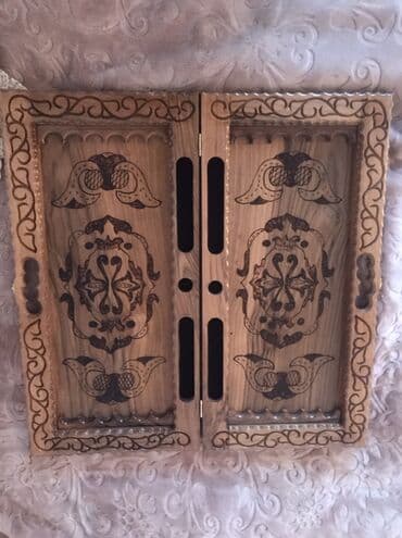 Спортивная форма: Taxta nərd taxtası – əl işi oyma naxışlı - Material: bərk ağac (tam — 3