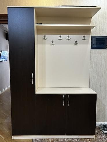 2 qapılı, Qəhvəyi, Açılan, Düz dolab