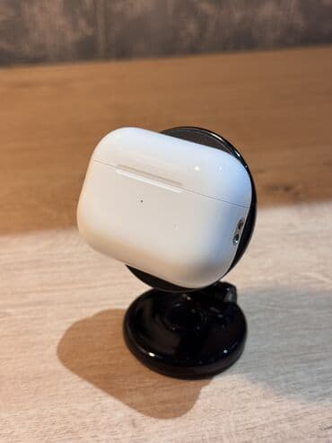 Бусы: Б/у Беспроводные (Bluetooth) Наушники, Apple, цвет - Белый — 1