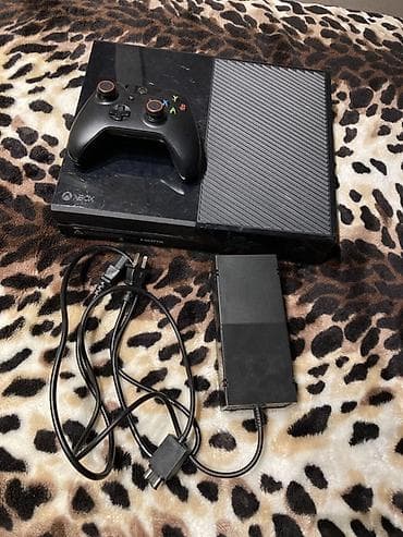 playstation 4 dualshock: Xbox One oyun konsolu seti - Model: Xbox One - Rəng: qara - Daxil — 1