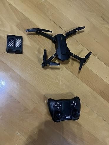 автомобильный набор: Kompakt qatlanan dron + pult + 2 ədəd batareya dəsti Xüsusiyyətlər: - — 4