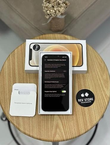 ipad 2021: IPhone 12, 128 GB, Ağ, Zəmanət, Kredit, Simsiz şarj — 3