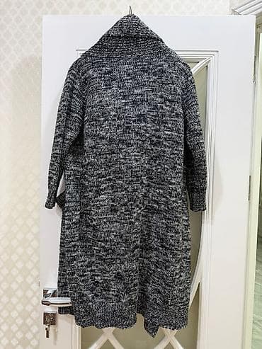 gence geyim: Qadınlar üçün toxunma kardiqan,yeni kimidir standart olcudur,25 azn — 2