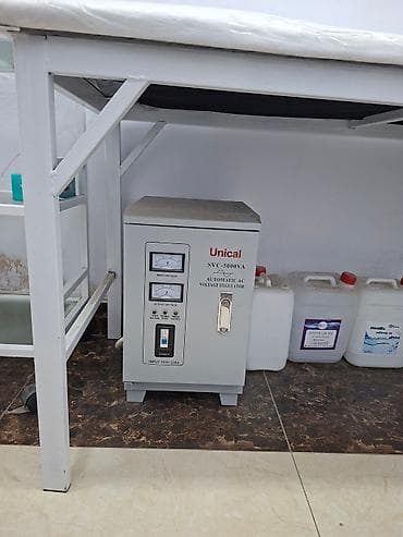 Estetik prosedurlar üçün nəzərdə tutulmuş lazer epilyasiya aparatı. Bu — 3