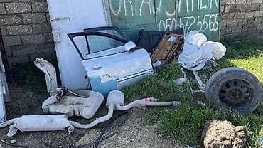 passat b6 guzgu: Audi a4 Avtomobil ehtiyat hissələri satılır (bir neçə detal birlikdə) — 1