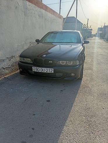 BMW 5 series: 2.5 l | 2002 il Sedan