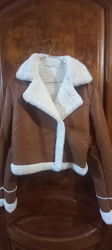 qış koftaları: FLAGSHII qadın qısa gödəkçə. - Ölçü: XL (etiketdə göstərilib) - Rəng — 1