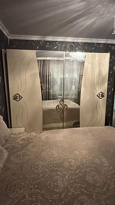 islenmis skaf: 2 təknəfərlik çarpayı, Dolab — 1