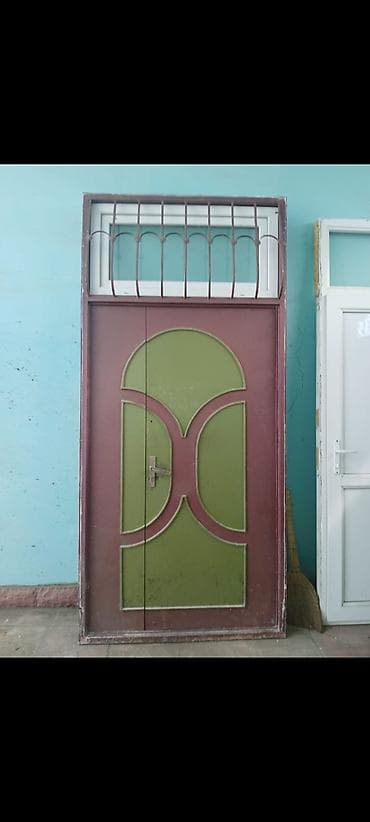 İşlənmiş Giriş qapısı Çərçivə ilə, Ünvandan götürmə