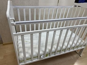 beşik: Oğlan və qız üçün, Dördbucaq, Beşik, Dəstsiz, Matras ilə, Yellənmə mexanizmsiz — 1