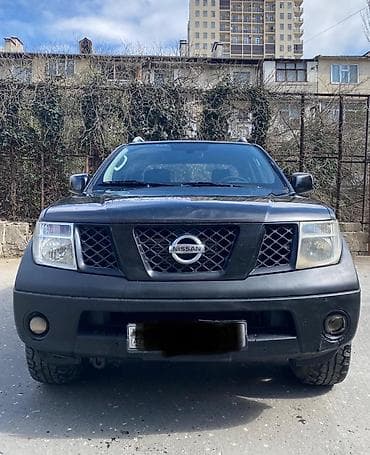 Nissan Navara: 2.5 л | 2012 г. Пикап — 3