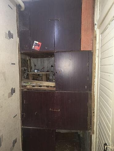 evlərin kirayəsi 1 otaqlı: Sumqayıt şəhər 3 mkr intermedin yan tərəfindəki bina. 1 otaqlı — 2