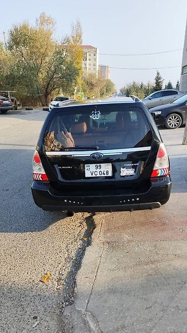 bmw 730 1990: Subaru Forester – qara rəngli, şəhər və yolsuzluq üçün universal — 6