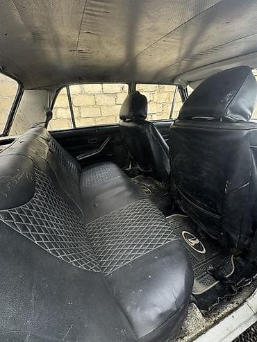 Nəqliyyat: VAZ (LADA) 2106: 1.6 l | 1986 il 15000 km Sedan — 6