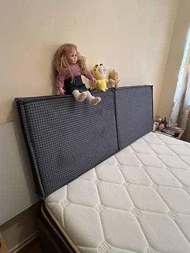 panelər: Çox səliqəli vəziyyətdə çarpayı + ortopedik matras satılır. Matras — 3