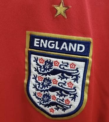 kişi duxusu: Futbolka, Umbro, M, rəng - Qırmızı — 2