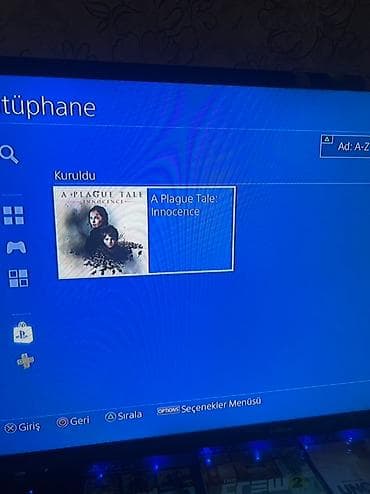 ps5 diskleri: Salam, Playstation 4 Slim satılır. Heç bir problemi yoxdur,cızıqı — 4