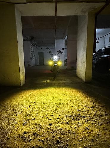 motosikle: Komplekt, Yaxın və uzaq vuran işıqlar Yeni — 10