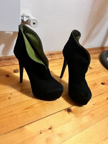 Tuflilər, Ölçü: 38, rəng - Qara, İşlənmiş