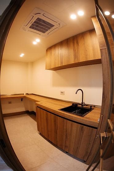 emircanda ev satisi: 2 556 000 AZN 213 m² Sahə Çıxarış Təmir Satılır obyekt 213 m², Ağ — 9