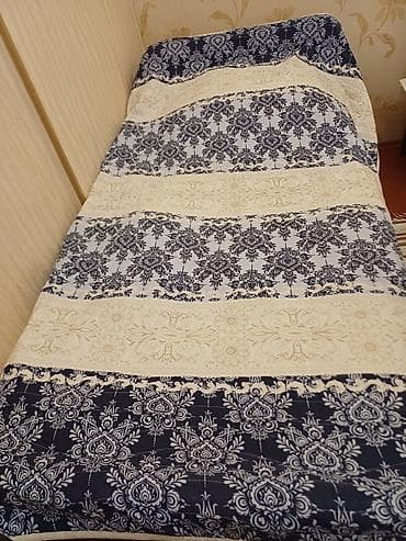 tekstil: Yataq üçün Yeni rəng - Göy Yataq örtüyü — 1