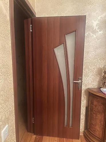 qapi avropa: 5 ədəd qapı çərçivələri ilə satılır hər biri 70 manata satılır — 1