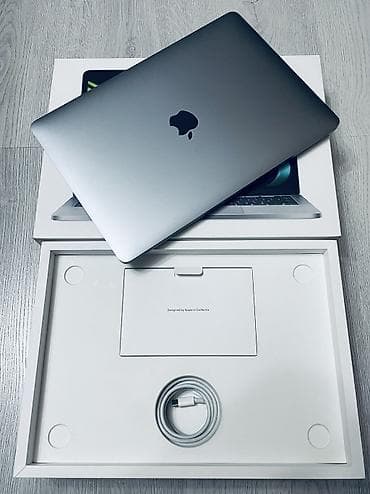 macbook pro i9: Apple MacBook Pro 13"inch 8/256 (Silver)– M2 çipi ilə 95% pil ideal — 8