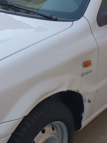 3110 maşın: Iran Khodro Samand: 1.7 l | 2023 il 34000 km Sedan — 4