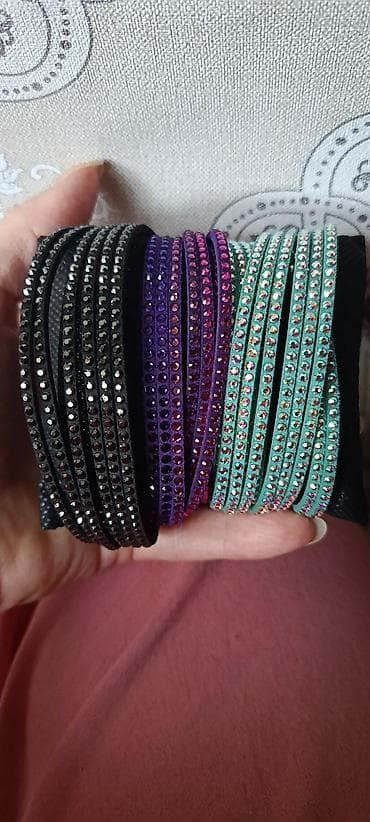 boyun bagi: Swarovski Slake qolbağı - Rənglər: qara, bənövşəyi, fuşya/çəhrayı — 1