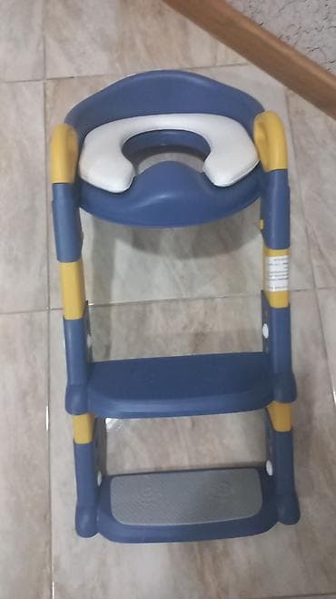 ayaqyolu: Uşaq tualet təlimi üçün qatlanan nərdivanlı oturacaq. Baha alınıb,az — 8
