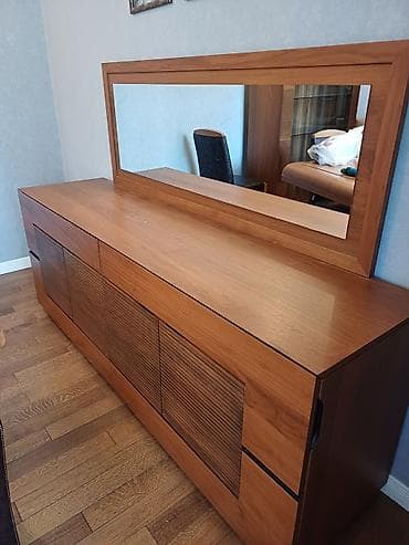 Mebel dəsti – vitrin şkafı və bufet-güzgü - Material: Oduncaq — 3