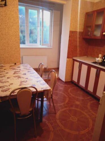 naximovda satilan evler: Səməd marketin yaxınlığında 2 otaqlı mənzil kirayə verilir. 5.4 — 3