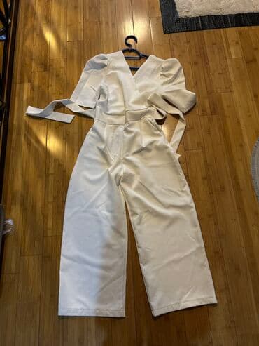 Salam cəmi 1 dəfə geynilib ideal vəziyyərdədir