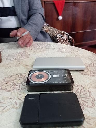 Powerbank Apple, < 5000 mAh, İşlənmiş