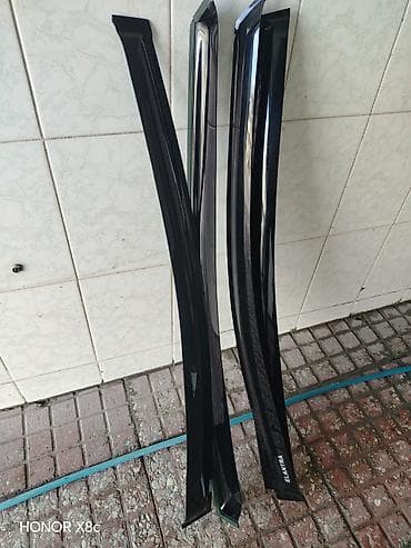 elantra difuzer: Hyundai Elantra üçün qapı üzlüyü/yan rüzgarlıq dəsti - Modellə — 1