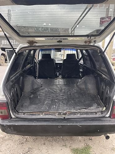 13 disk: VAZ 2104 universal, ağ rəng. - Kuzov: 5 qapılı universal kuzov, iri — 9