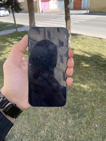 iphone 8 barter var: IPhone 13, Mavi, Face ID — 2