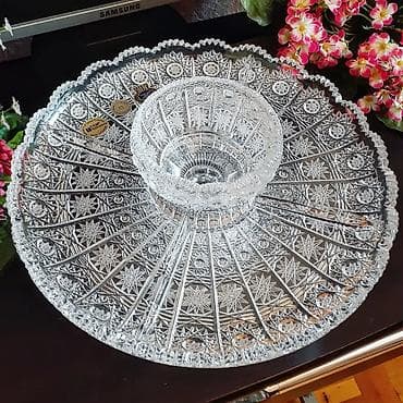 nabor desti: Tom boyuk cerez qabi. 4 goz.orta hissesinde murebbe qabisida var 220 — 2