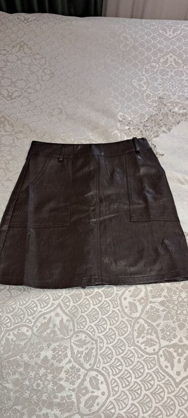 qadın gödəkçəsi: Dəri ətək təzədi geyinməyi — 1