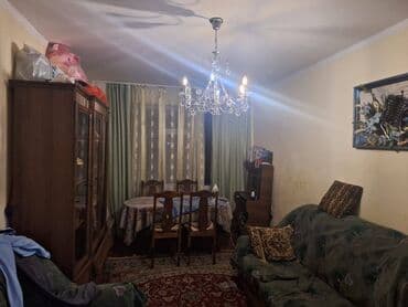 badamdarda ipoteka ile evler: Bakı, Bakıxanov qəs., 3 otaqlı, Köhnə tikili, 75 kv. m — 1