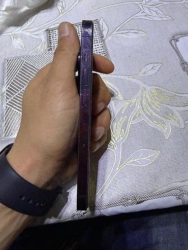 lg televizor satilir: IPhone 14 Pro — 4