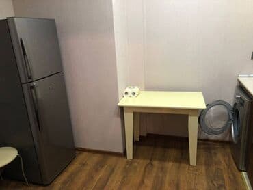 xətai kirayə: Xetai metrosunun tam yaninda ( Demirchi plazanin arxasi ) 17 — 6