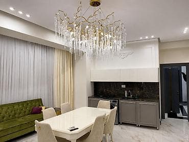 primorski: İcarəyə verilir 3 otaqlı yeni tikili 170 m², 28 May m. Kateqoriya — 8